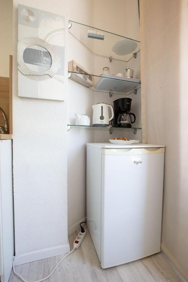 Lilly Studio Apartments Zara Esterno foto